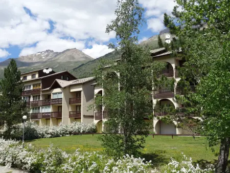 Studio agréable, parking - vue montagnes, Appartement 4 personnes à La Salle les Alpes : photo 15
