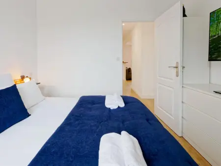 Appartement cosy avec clim au cœur de Portbail, face à l'église : photo 10