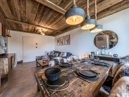 Appartement neuf à 200 m des pistes, Courchevel 1650 : photo 3