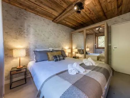 Appartement neuf à 200 m des pistes, Courchevel 1650 : photo 11