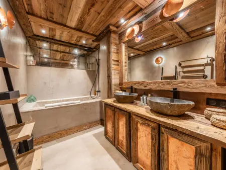 Appartement neuf à 200 m des pistes, Courchevel 1650 : photo 14