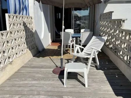 Duplex avec parking - 6 pers. au calme, Appartement 4 personnes à Le Grau du Roi : photo 4