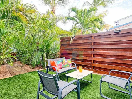 Duplex avec piscine partagée et jardin tropical à Saint-Martin : photo 4