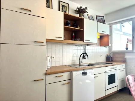 T2 climatisé avec véranda et terrasse de 42 m² à Hyères : photo 8