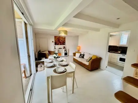 Appartement calme et familial au centre de Porquerolles, 6 pers. : photo 3