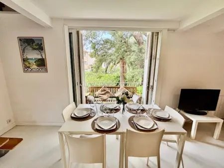 Appartement calme et familial au centre de Porquerolles, 6 pers. : photo 5