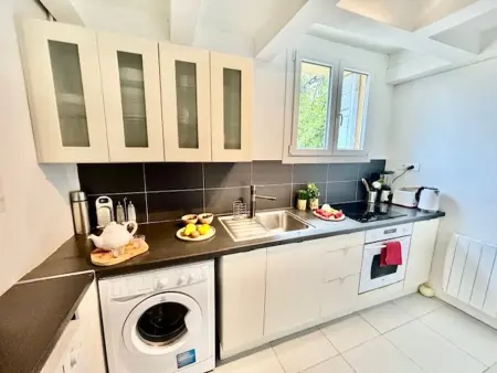 Appartement calme et familial au centre de Porquerolles, 6 pers. : photo 7