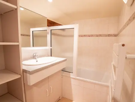 Appartement 2 pièces en bord de forêt à Villarodin-Bourget, 4/6 pers. : photo 4