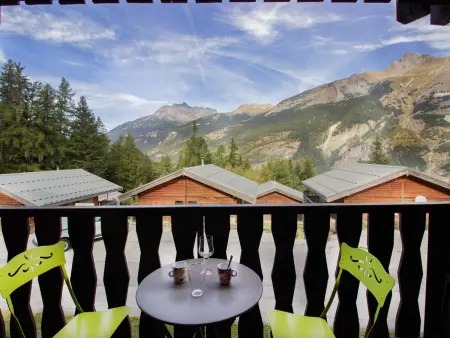 Studio 4 pers. vue montagne, pied des pistes à Villarodin-Bourget : photo 6