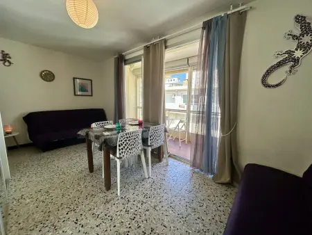 Studio climatisé à 100 m de la plage, Canet-en-Roussillon : photo 1