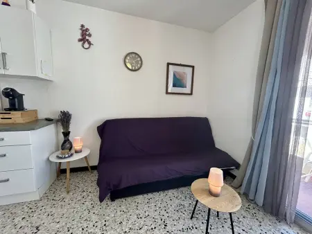 Studio climatisé à 100 m de la plage, Canet-en-Roussillon : photo 3