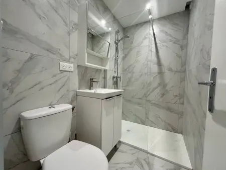 Studio moderne proche plage - 2 pers., Appartement 2 personnes à Canet en Roussillon : photo 12