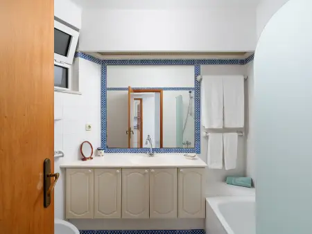 Appartement 1 chambre vue océan à Ferragudo, près des plages : photo 16