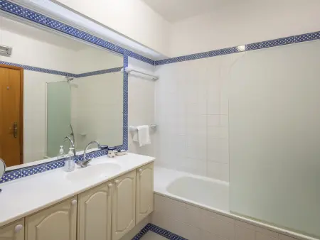 Appartement 1 chambre vue océan à Ferragudo, près des plages : photo 17