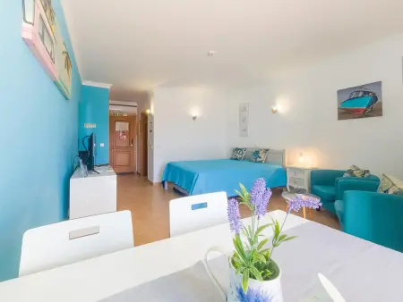 Studio avec clim, WiFi - 2 adultes, 1 enfant, Appartement 3 personnes à Tavira : photo 6