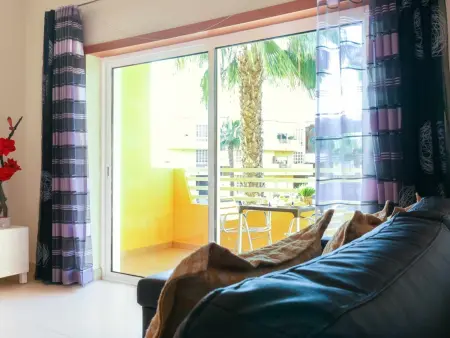 Appartement 2 chambres avec balcon et piscine, proche de Tavira : photo 1
