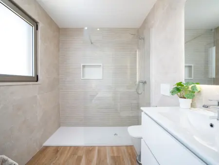 Appartement moderne au cœur du village - 6 pers. : photo 26