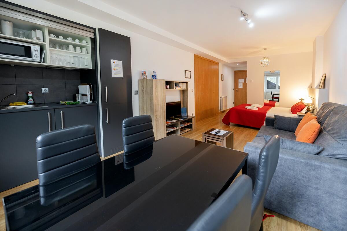 Studio moderne à Arinsal avec vue montagne et accès aux pistes - Photo 4