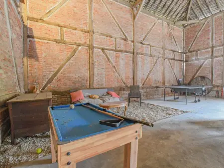Gîte avec piscine chauffée et grange de loisirs, Géraudot : photo 4