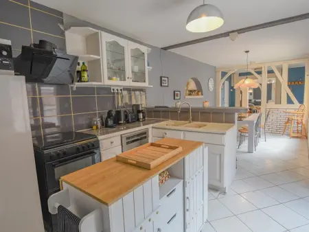 Gîte avec piscine chauffée et grange de loisirs, Géraudot : photo 32