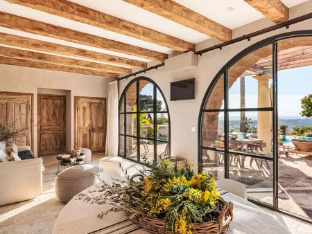 Magnificent 6-bedroom Villa, Villa 12 personnes à Nice : photo 17
