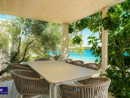 Villa 28 + 81 à Drage, maison 4 chambres à 10 m de la plage : photo 5