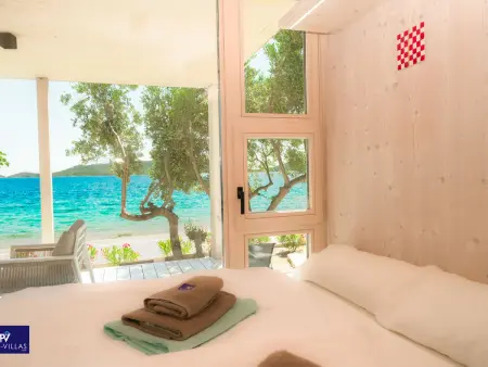 Villa 28 + 81 à Drage, maison 4 chambres à 10 m de la plage : photo 13