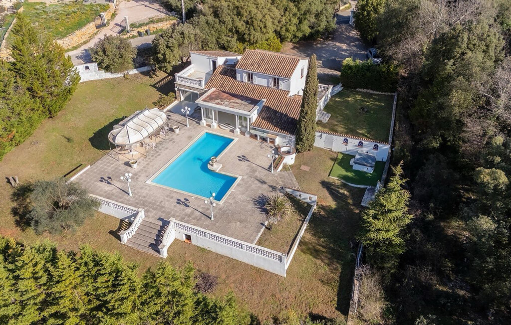 Maison de caractere et piscine, Maison 10 personnes à Chemin de Candy - Photo 1