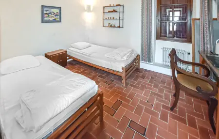 Maison avec piscine privée, Maison 6 personnes à Saint Michel l'Observatoire : photo 16