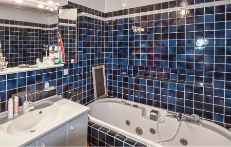 Maison avec piscine privée, Maison 6 personnes à Saint Michel l'Observatoire : photo 17