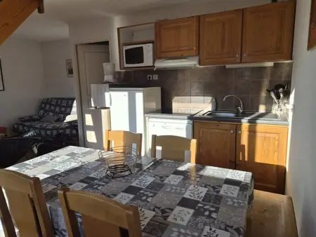 Duplex 8 pers. calme à Orcières Merlette, pieds dans la neige : photo 2