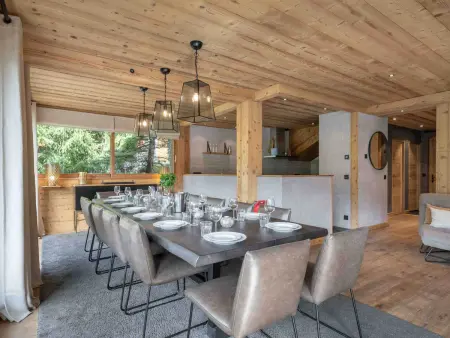 Chalet spacieux avec 6 chambres - 12 pers. à Méribel : photo 6