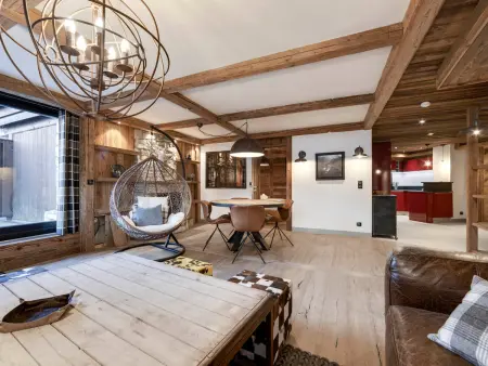 Appartement 2 chambres en suite à Val-d'Isère, 500 m des pistes : photo 2