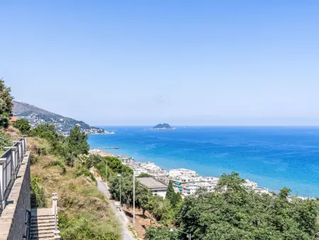 Villa Our Dream à Alassio : 4 chambres, balcon et vue mer : photo 20