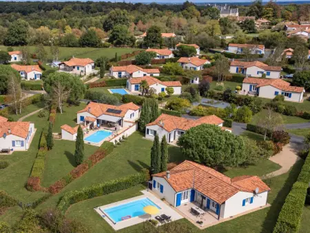 Villa Vieille Vigne 8 de plain-pied avec piscine privée à Vasles : photo 2