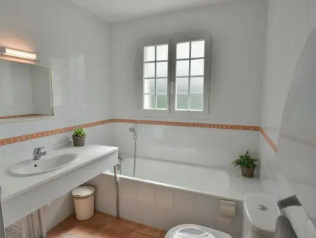Villa Vieille Vigne 8 de plain-pied avec piscine privée à Vasles : photo 18