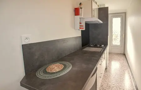 App.dans maison de village, Appartement 4 personnes à Manosque : photo 11