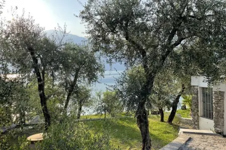 395921, CASA FELICE 1 directement sur le lac : photo 11