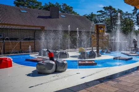 Tente Safari 6 personnes, glamping à Zutendaal (Belgique) : photo 8
