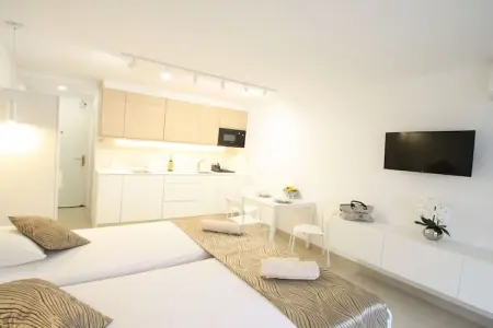 493966, Appartement avec piscine à Santa Ponca : photo 11