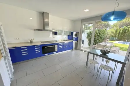 Villa avec piscine et jardin de 850 m² à Conil, Cádiz : photo 22