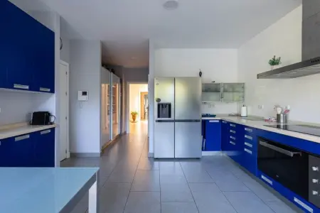 Villa avec piscine et jardin de 850 m² à Conil, Cádiz : photo 23