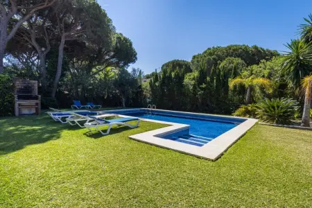 Villa avec piscine et jardin de 850 m² à Conil, Cádiz : photo 32