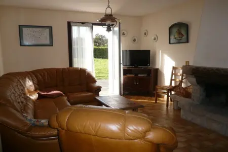 311575, Lambezen-maison aux volets bleus : photo 5