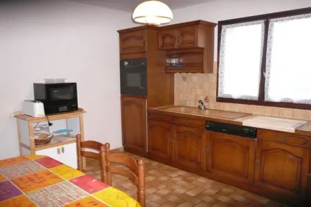 311575, Lambezen-maison aux volets bleus : photo 8