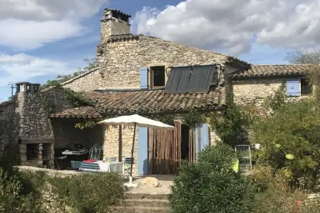 Maison de vacances avec piscine privée à Lagorce, Ardèche : photo 2