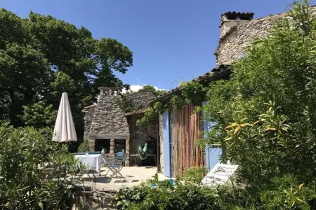 Maison de vacances avec piscine privée à Lagorce, Ardèche : photo 4