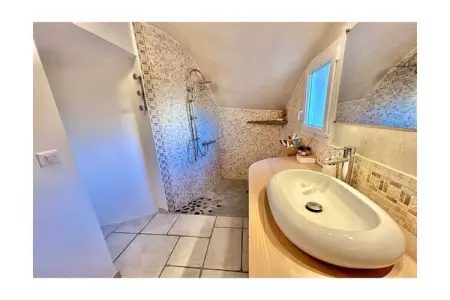 793723, gîte à St-Sauveur-de-Cruzières : photo 14