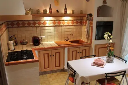 131436, Maison de vacances à Maillane avec piscine : photo 10