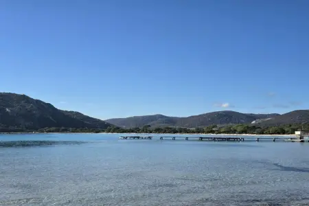 Mini-villa vue mer à Porto-Vecchio, terrasse de 50 m² et piscine : photo 12